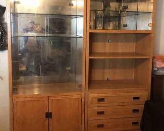  041 2 Thomasville Cabinets