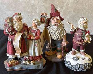 Collectible Figurines 