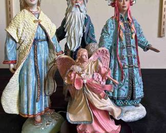 Duncan Royale Figurine Collection