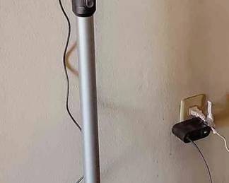 Dyson Cordless DC 35 Multi Floor Vac