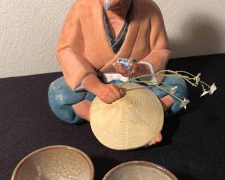 Hakata Mimasu Dolls Figurine