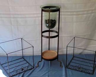 Metal Stand With Planter