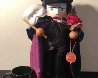 Steinbach Nutcracker Phantom Of The Opera 
