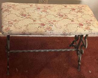 Vantiy Bench With Metal Base