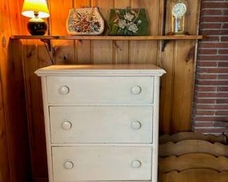 Dresser, Christine Custom Bags Detroit (vintage needlepoint like NEW condition, Kundo Anniversary clock, assorted pottery