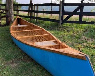Iowa Built Canoe - must see to appreciate!