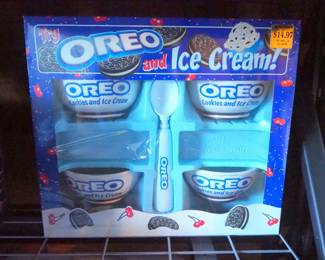 Oreo Ice Cream Bowls, Scoops, And Sundae Glasses