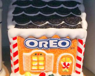 Oreo Gingerbread Style Cookie Jar, And "Oreo: America's Favorite Cookie" Cookie Jar