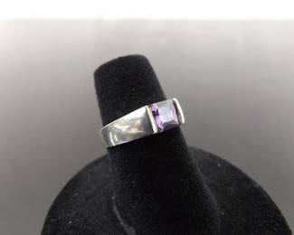 .925 Sterling Silver Amethyst Ring Size 5.5

