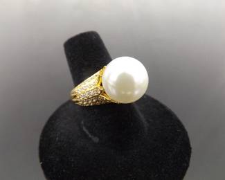 .925 Sterling Silver Faux Pearl Crystal Vermeil Cocktail Ring Size 7.25
