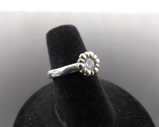 .925 Sterling Silver Light Topaz Flower Ring Size 5.5
