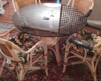 Wicker dinette set
150.00