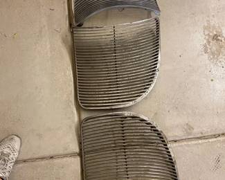 1941 Lincoln ZEPHYR Grill Set