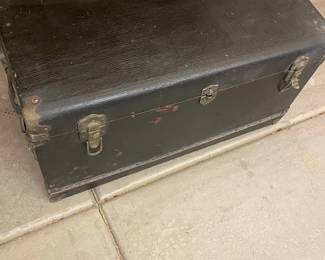 Awesome Vintage Gausepohl Trunk