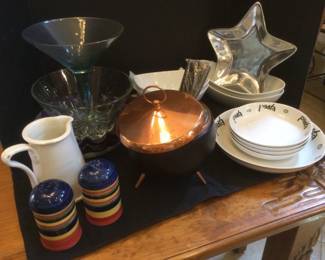 Miscellaneous Glass Kitchen Items