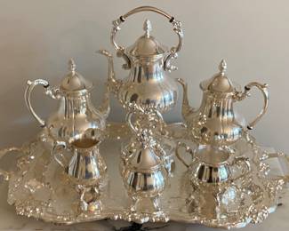7-piece silver plated coffee/tea set with tray by Sheridan Taunton Silversmiths. 