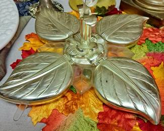 Lucite push down handle nut/candy dish