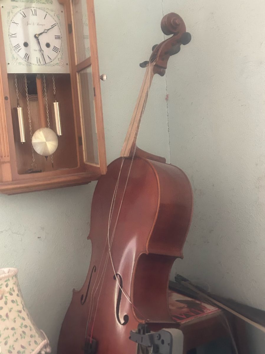Beautiful Cello and clock 