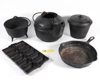 38:Antique cast iron lot
