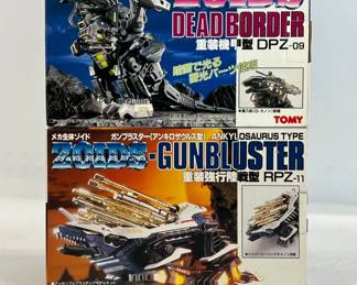 10:2PC Tomy Zoids Model Group