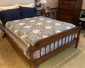 Queen Bedroom Set