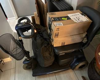 GOGO Elite Plus Scooter w/ 2 extra batteries