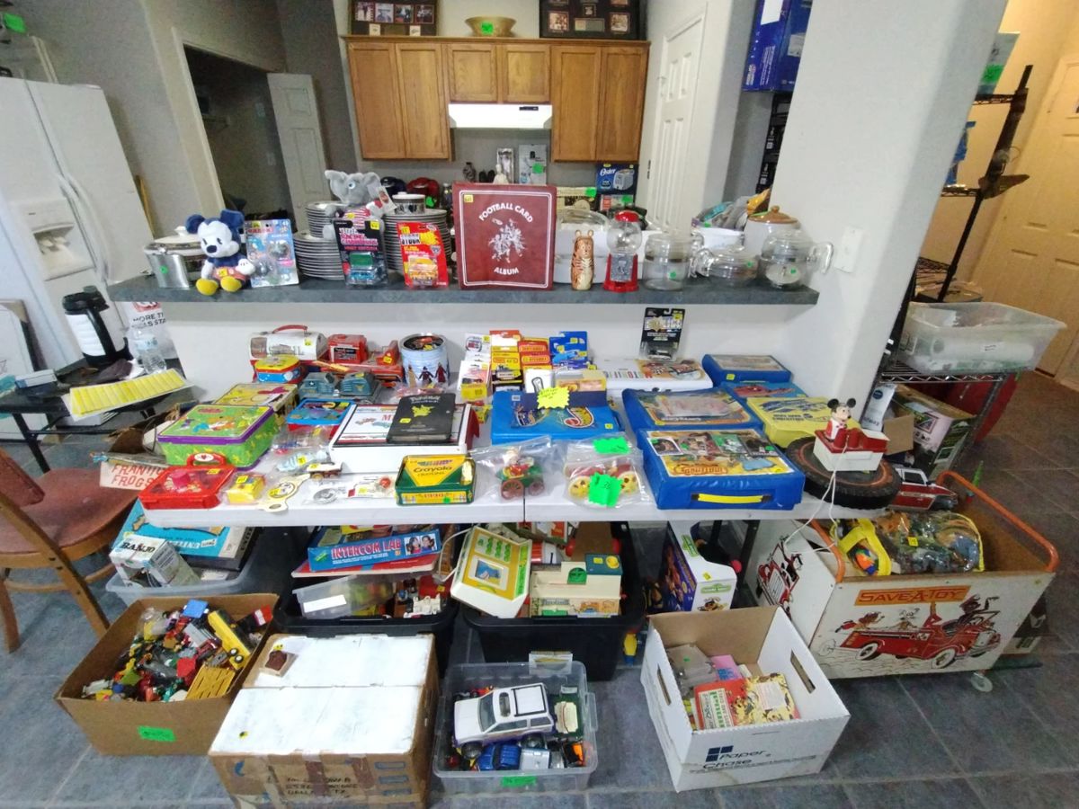 Barrett Estate Sale in San Antonio, TX starts on 10/7/2023