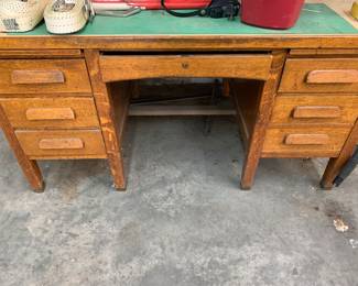 oak desk
