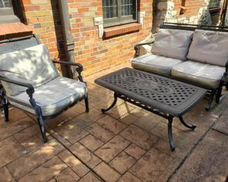 Loveseat glider/coffee table/1 of 2 matching chairs