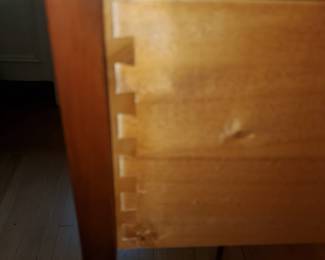 Dovetail construction