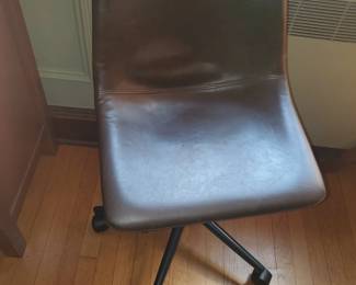 2 of 2 chairs