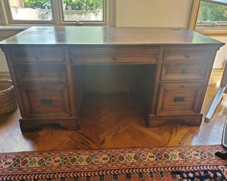 6' x 3.5' wood desk