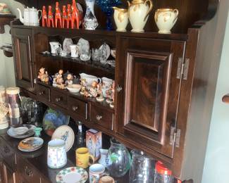 Classic (and heavy) Bennington Pine Hutch + Table