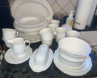 more Sturdy China MIKASA