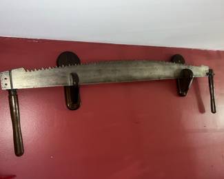 2 handled Saw very large