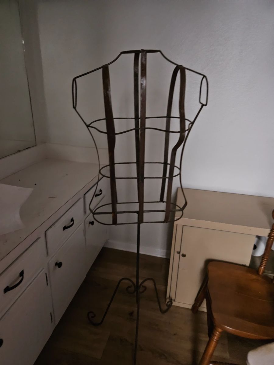 ESTATE AUCTION in Big Spring, TX starts on 11/18/2023