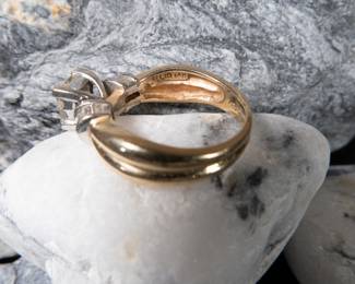 gold and diamond ring