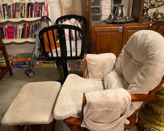 Baby rocker in great condition and washed cleaned!