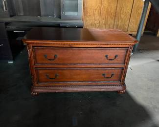 2 DRAWER CHEST