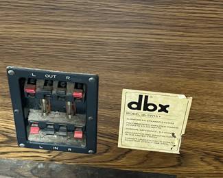 DBX SUBWOOFER