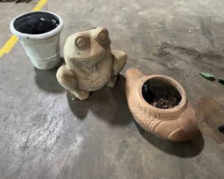 PLANTERS (LARGER THAN THEY LOOK)