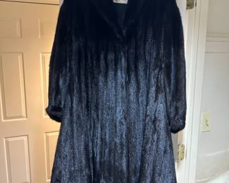 BUY IT NOW $450. Call or Text Patty at 847-772-0404 to arrange for purchase or make inquiries.