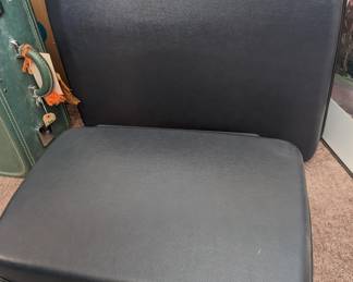 Samsonite Luggage - smaller case is approx. 14 x 20 x 7. Larger case is approx. 26 x 20 x 7.