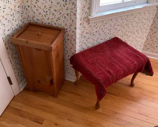 Wood trash can / Stool