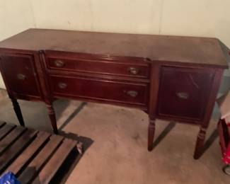 NICE SIZE SERVER. , READY TO PAINT