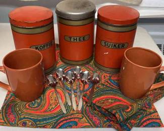 Vintage Dutch Kitchen Canisters Other Pieces 