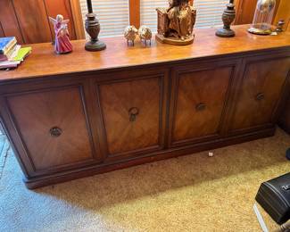 Large cadenza from Henredon $480