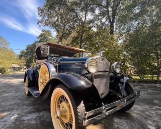 "Blast From the Past" in Aiken, SC. Starts Closing at 8pm on Thu 9/21. Scheduled Pickup with Winners. Please click here to view more photos, videos, descriptions, and current bids: https://ctbids.com/estate-sale/24143