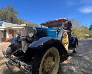 "Blast From the Past" in Aiken, SC. Starts Closing at 8pm on Thu 9/21. Scheduled Pickup with Winners. Please click here to view more photos, videos, descriptions, and current bids: https://ctbids.com/estate-sale/24143