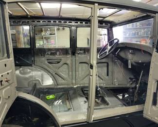 "Blast From the Past" in Aiken, SC. Starts Closing at 8pm on Thu 9/21. Scheduled Pickup with Winners. Please click here to view more photos, videos, descriptions, and current bids: https://ctbids.com/estate-sale/24143